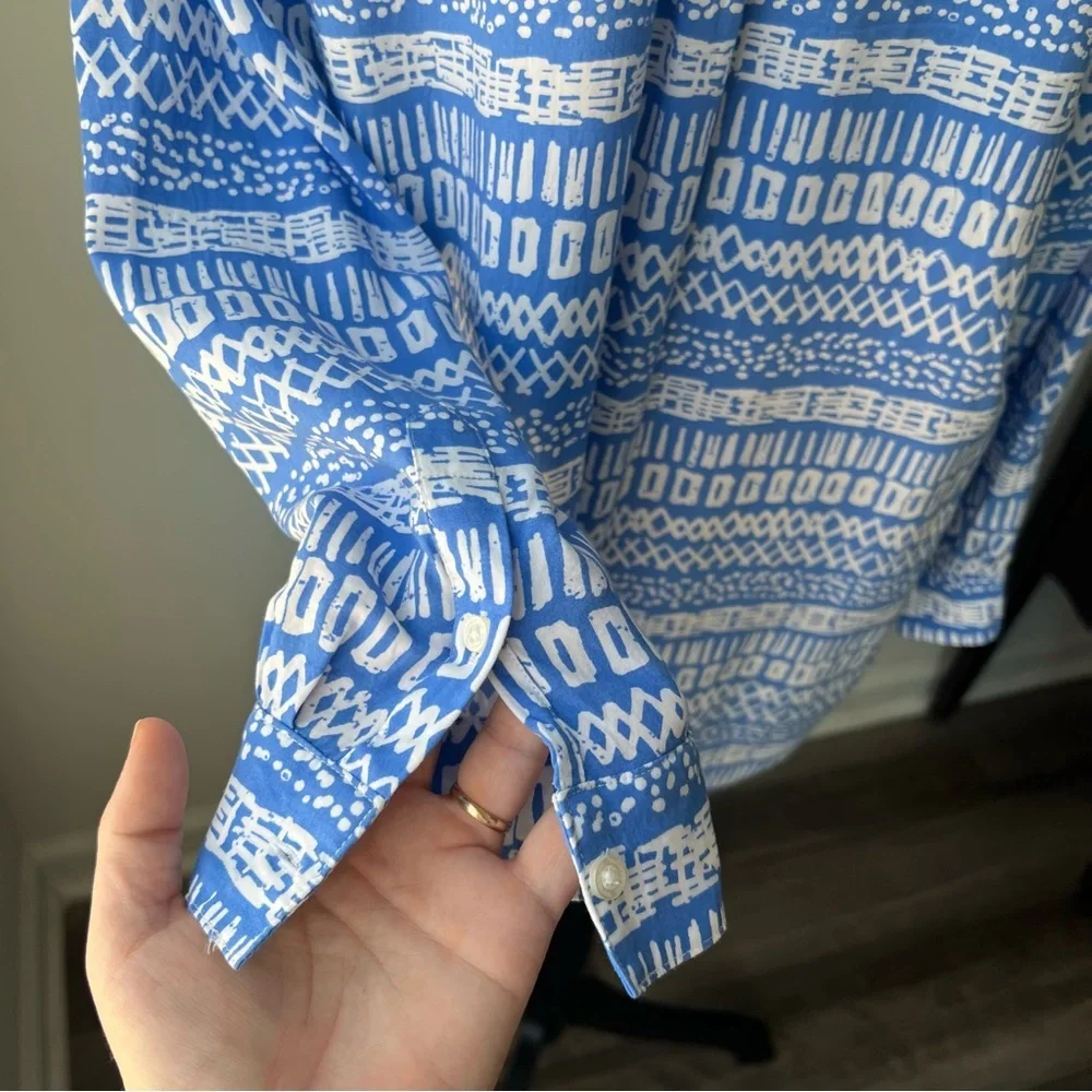 Blue and White Patterned Blouse - Large - Picture 5 of 6